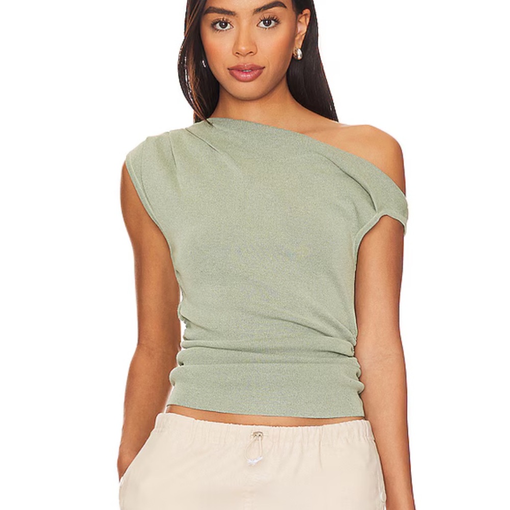 Revolve Lioness Off Shoulder Top — WORN ONCE